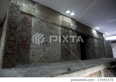 Temple of Teotihuacan Mexico Jaguar Temple Basement Temple of Teotihuacan Mexico Jaguar Temple Basement 27043378