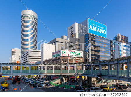 在新橫濱站建設建築物和地鐵站 27052562