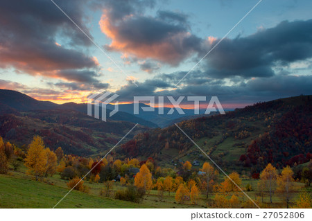 Autumn in the Carpathian mountains 27052806