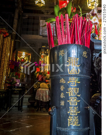 台灣 彰化 鹿港 龍山寺 籤筒 27055940