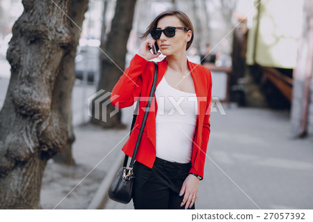beautiful young woman beautiful young woman 27057392
