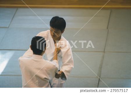 柔道 武術 人 27057517