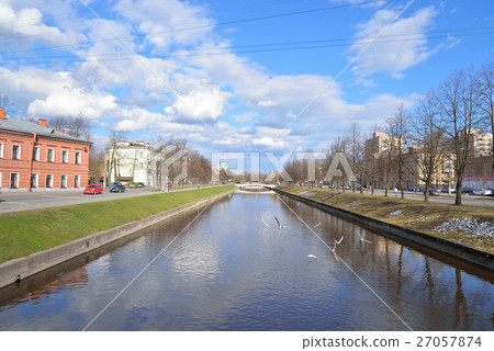 View of the Komsomol channel and Kolpino town. 27057874