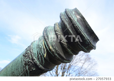 The barrel of the old cannon. The barrel of the old cannon. 27057933