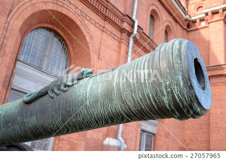 The barrel of the old cannon Skoropeya. The barrel of the old cannon Skoropeya. 27057965