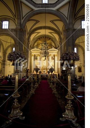墨西哥墨西哥城佐卡羅大都會大教堂內 27060698