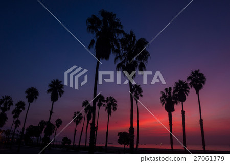 南方國家的晨光 27061379