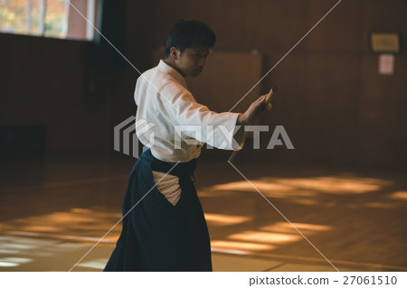 martial arts, person, male 27061510