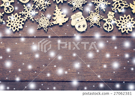 Wood christmas decoration with snow white on wood Wood christmas decoration with snow white on wood 27062381