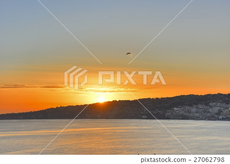 Evening glow of Gulf of Naples seen from Italy · Naples / egg castle 27062798
