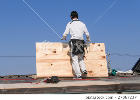 屋頂工作屋頂工匠走與控制 27067237