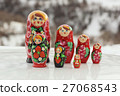 Russian doll 27068543