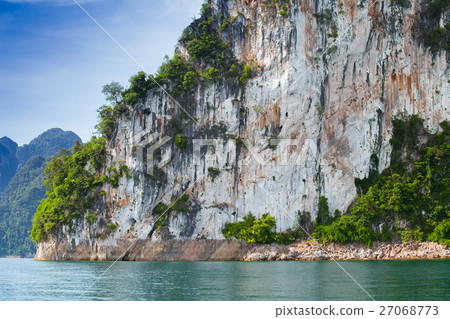 cliff rock on lake cliff rock on lake 27068773