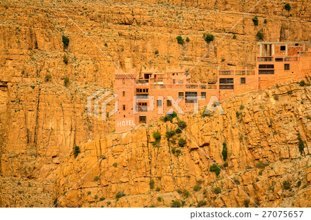 Construction of a hotel above canyon Gorges Dades 27075657