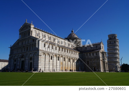 Cathedral and leaning tower of Piazza del Duomo Cathedral and leaning tower of Piazza del Duomo 27080601