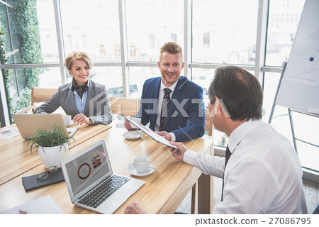 Happy people are sharing information 27086795