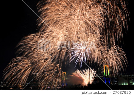 Odaiba Rainbow Fireworks 27087930