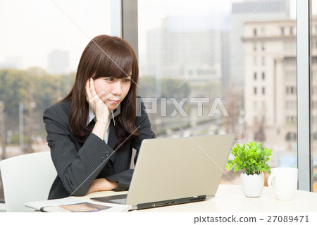 Business woman Business woman 27089471