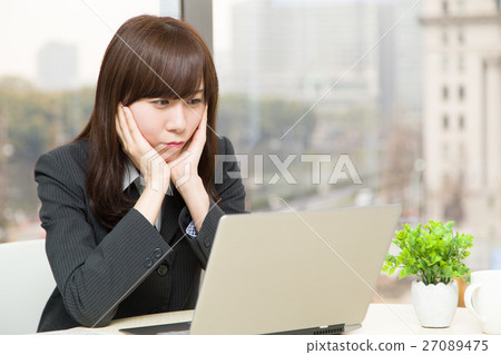 Business woman Business woman 27089475