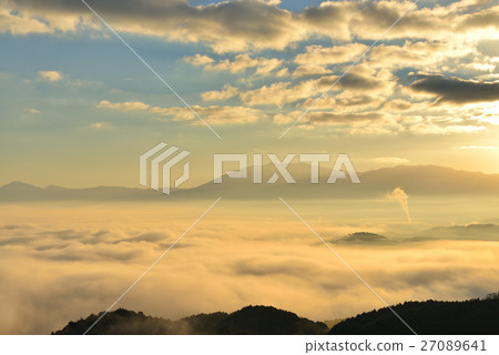 The sea of clouds of the Hitoyoshi Basin The sea of clouds of the Hitoyoshi Basin 27089641