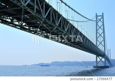 Akashi Kaikyo Bridge 27098477