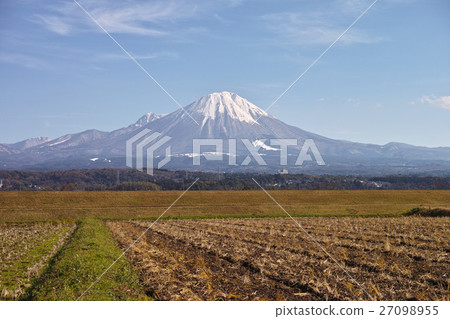 冬天的小山和日野河堤 冬天的小山和日野河堤 27098955