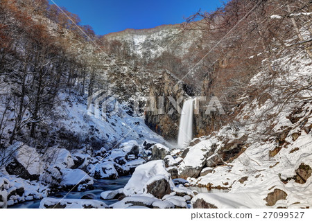 Norimaki瀑布雪景 27099527