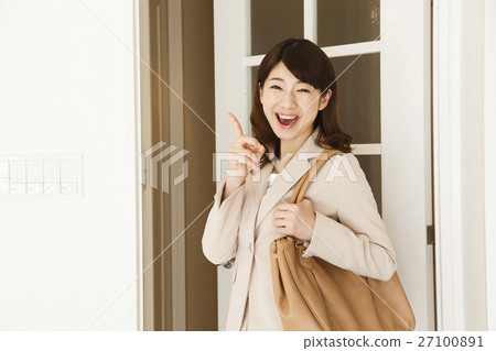 Female young lady commuting as a morning work attendance living home business businessman business woman Female young lady commuting as a morning work attendance living home business businessman business woman 27100891