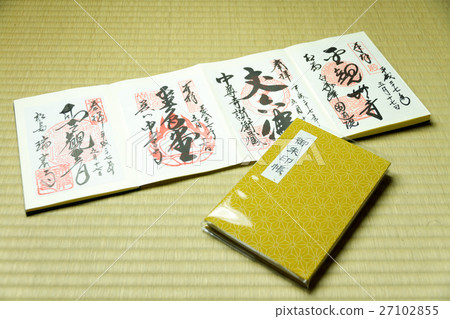 Red book Red book 27102855