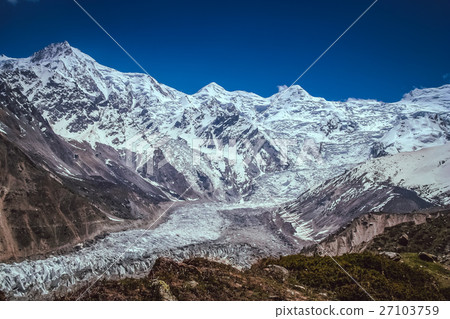 Nanga Parbat in full view Nanga Parbat in full view 27103759
