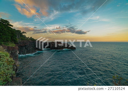 [靜岡]懸崖絕壁重崎海岸 27110524