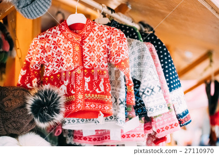 Knitted Traditional European Warm Clothes Sweaters 27110970