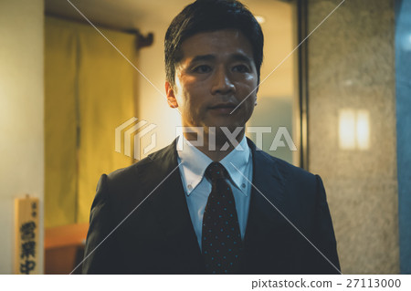 商務人士 商人 男性白領 27113000