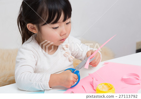 A girl who works 27113792