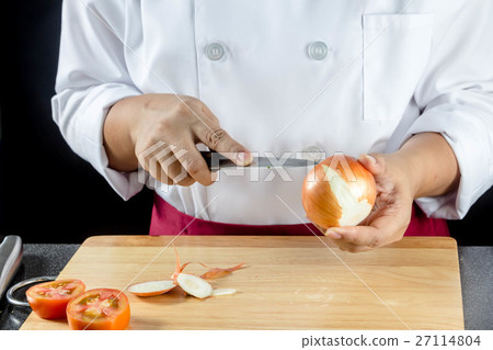 chopped onions chopped onions 27114804