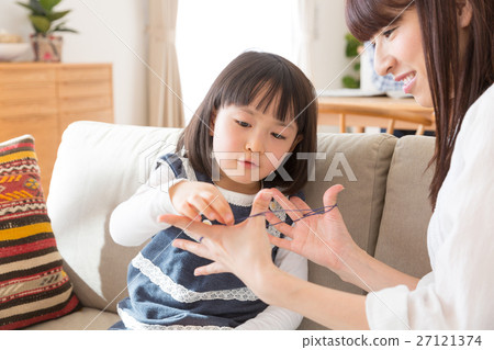 使用與aya的母親女孩 27121374