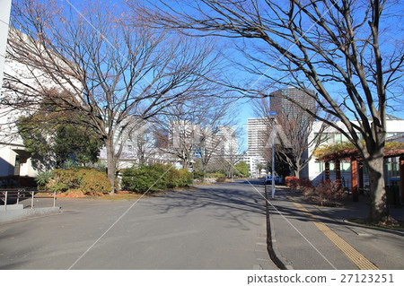 Tokyo Ocean University 27123251