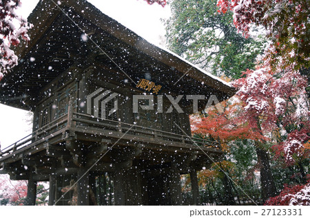 一個聖所寺門 27123331