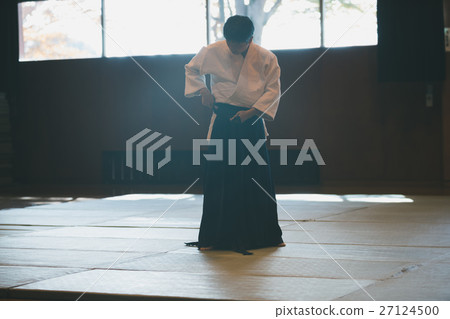 aikido, man's formal divided skirt, person 27124500