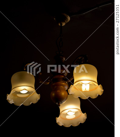 Ceiling light 27125351