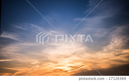Sky  27126369