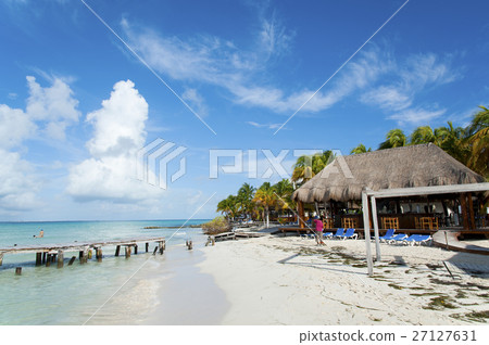 墨西哥坎昆女人島海灘（北部海灘） 27127631