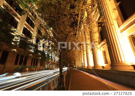 Important cultural assets · Nippombashi Mitsukoshi and Mitsui main building Important cultural assets · Nippombashi Mitsukoshi and Mitsui main building 27127828