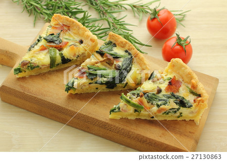 Quiche 27130863
