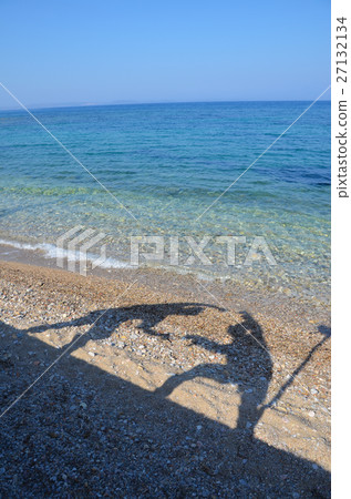希俄斯沙灘上的陰影樂趣 27132134