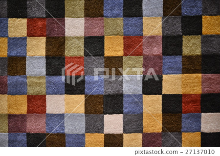 Colorful carpet 27137010