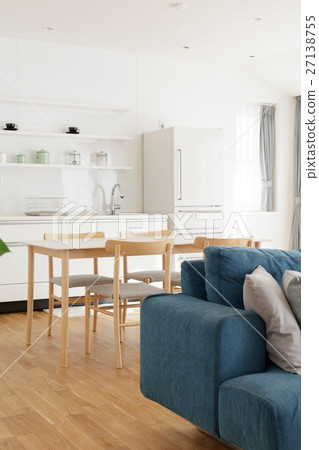 Residential · Living 27138755