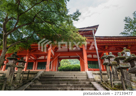 Kasuga Taisha Shinkansen gate 27139477
