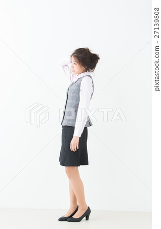 辦公室裡的女性（負面形象的整體形象） 27139808
