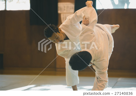 柔道 大腿內側 人 27140836